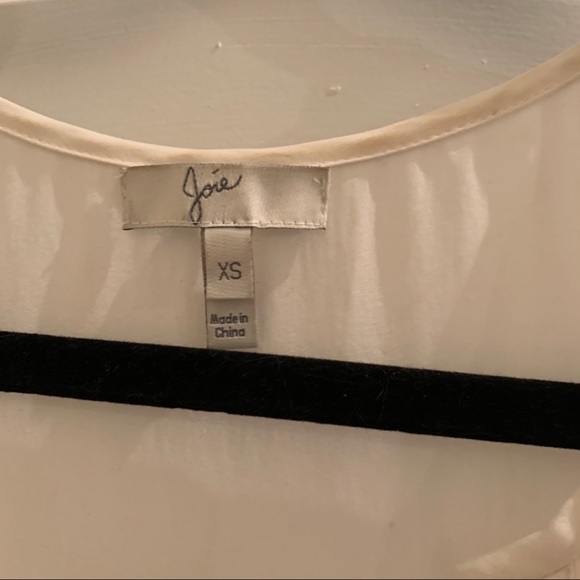 Joie Silk Short Sleeve Blouse - Picture 3 of 4